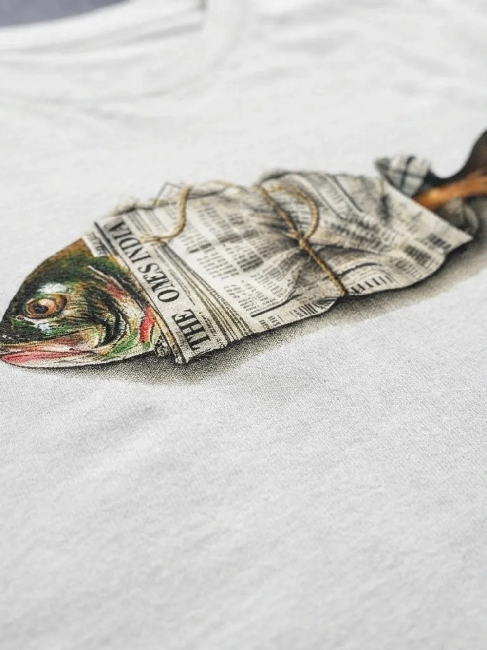 Gildan White Fish Print T-Shirt with Newspaper-Wrapped Fish Graphic